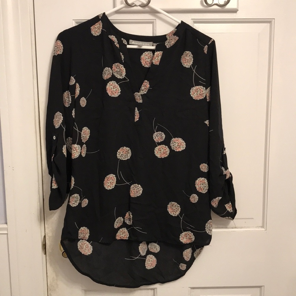 Danielrainn half sleeve floral blouse